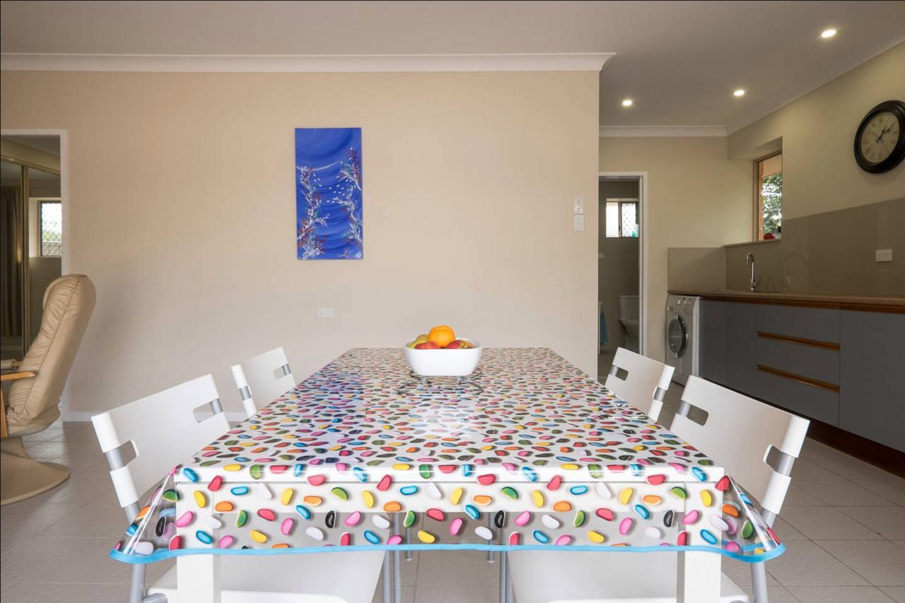The Villa At The Bay Deception Bay ภายนอก รูปภาพ
